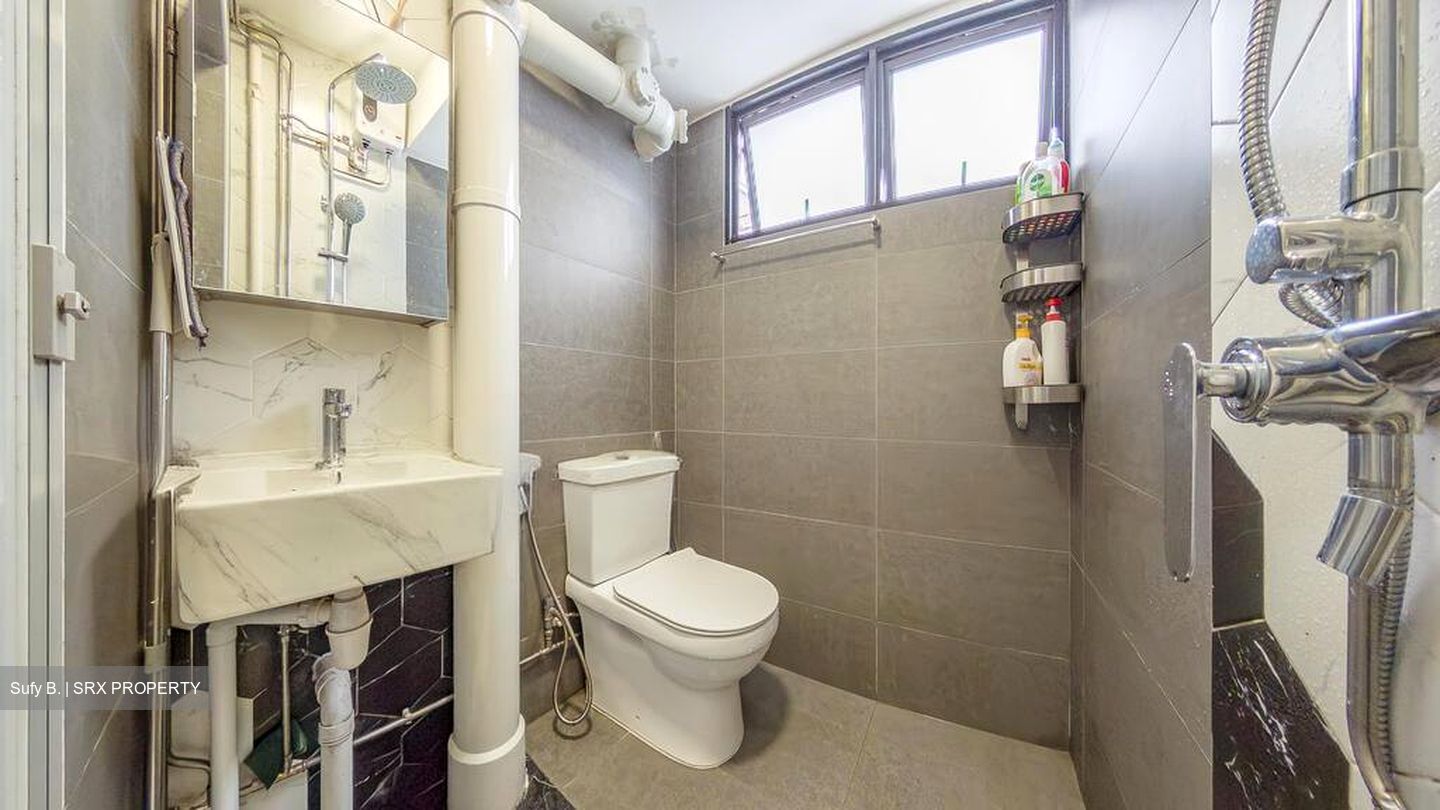 Blk 329 Clementi Avenue 2 (Clementi), HDB 3 Rooms #500244531